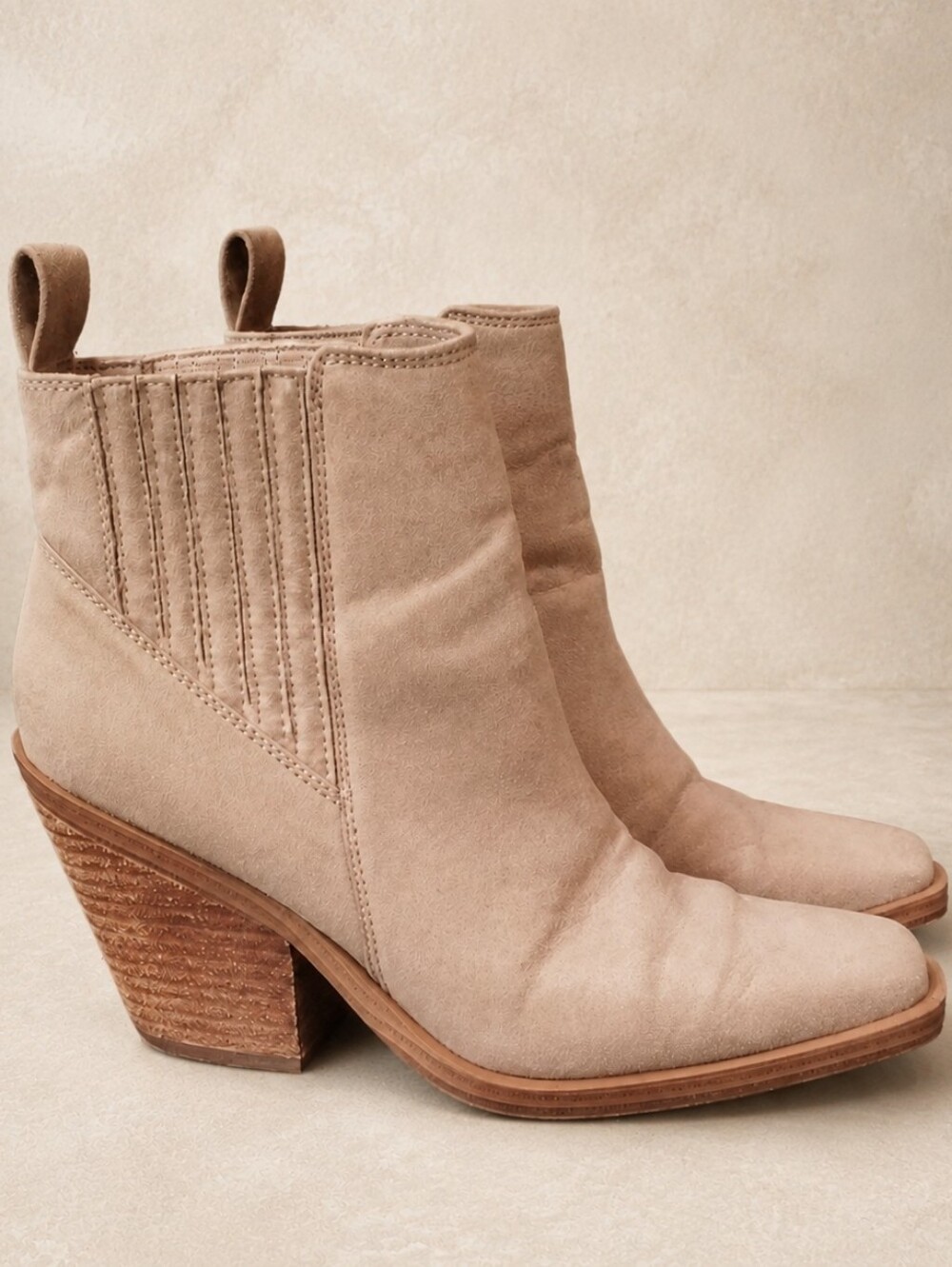 Michael Shannon Lindsay Taupe Square Toe Ankle Boots Size 8